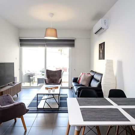 Book Me Now Central Flat Apartment ลาร์นาคา ภายนอก รูปภาพ
