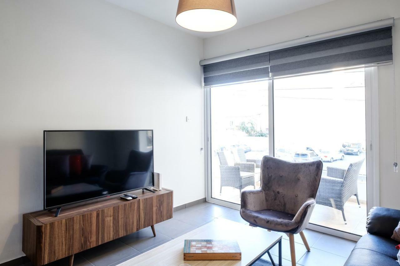 Book Me Now Central Flat Apartment ลาร์นาคา ภายนอก รูปภาพ